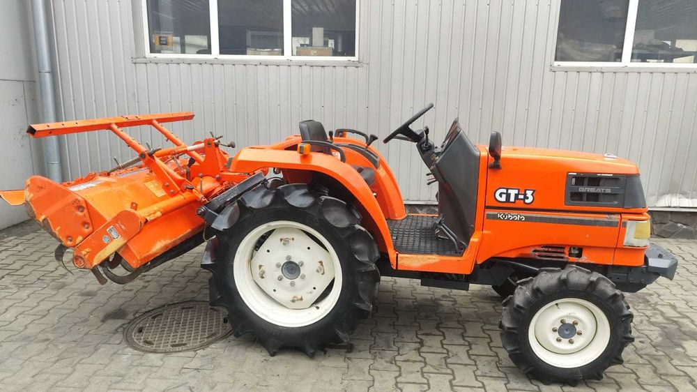 Japoński traktorek Kubota GT 3 4x4 21 km Wspomaganie