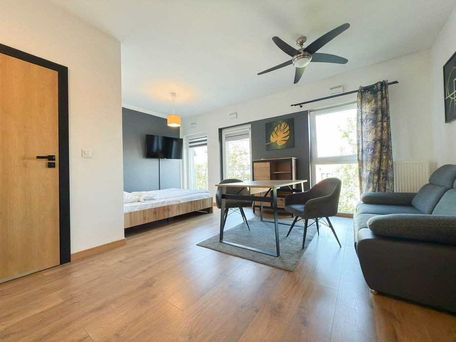 kawalerka / pl. Jana Pawła (Stare Miasto) / 27 m2 / balkon / od zaraz