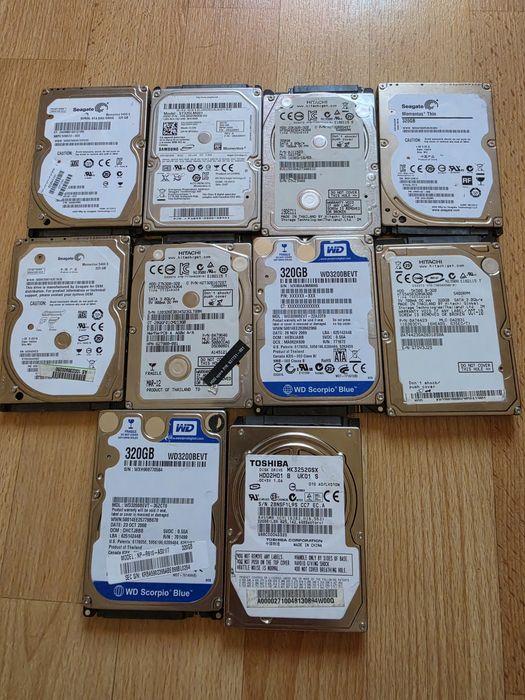 Диски 2.5" 320gb Лот 10шт Ціна за 10шт Стан гарний Одним лотом 10шт диск для ноутбука та міні компьютера