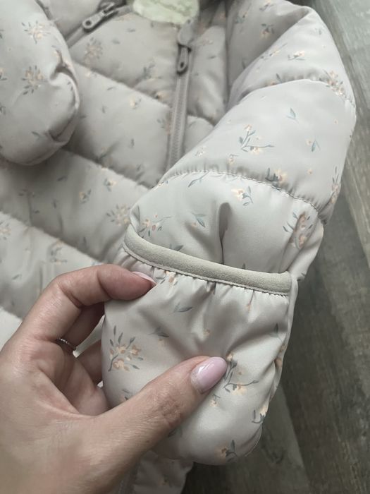 Зимовий дитячий комбінезон конверт для дівчинки reserved 68см