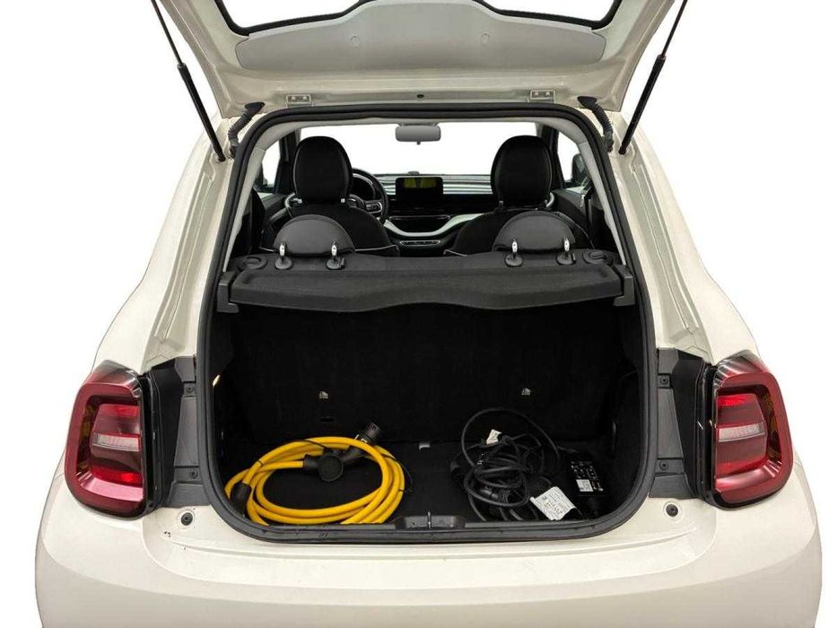 Fiat 500e  2023 | 24.000km | Garantia de Bateria até 2031