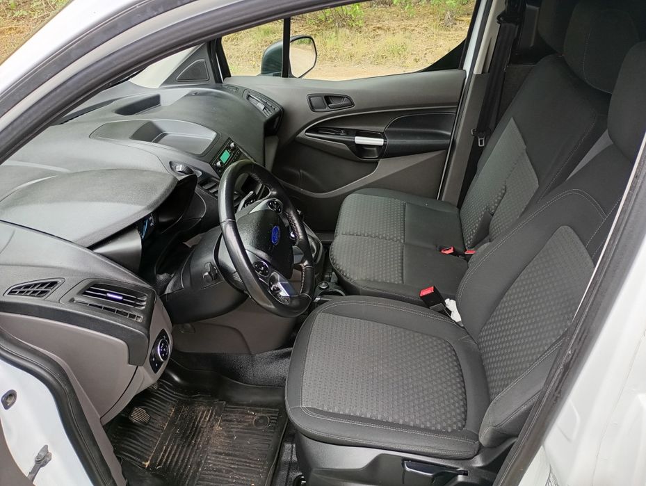 Ford Transit connect rej2019 long L2 lift trzyosobowy