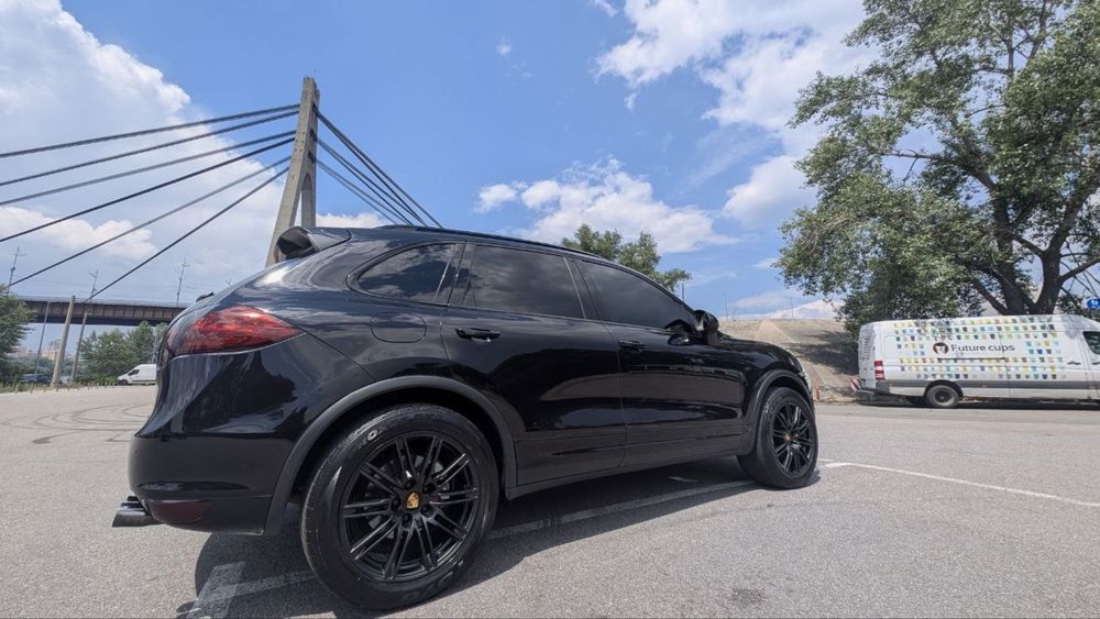Porsche Cayenn S