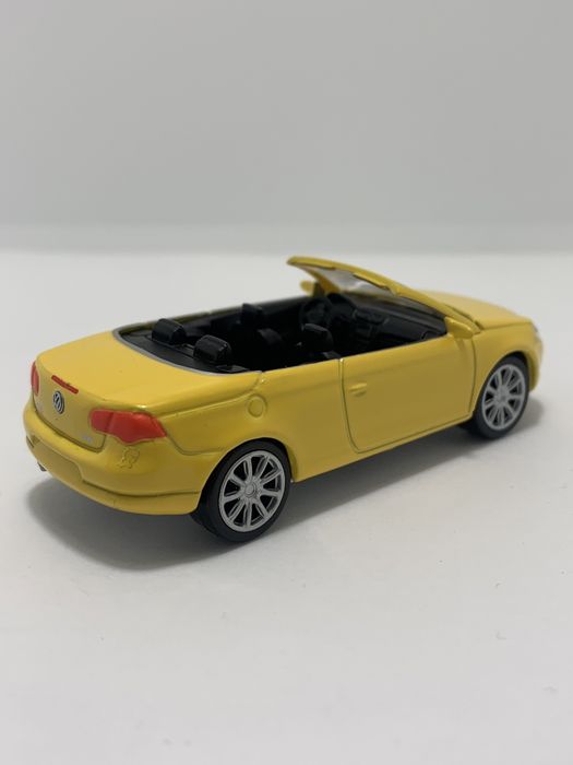 Volkswagen Eos Cabrio da Norev escala 1/64
