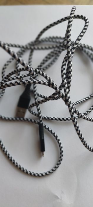 Kabel telefoniczny do iPhone'a