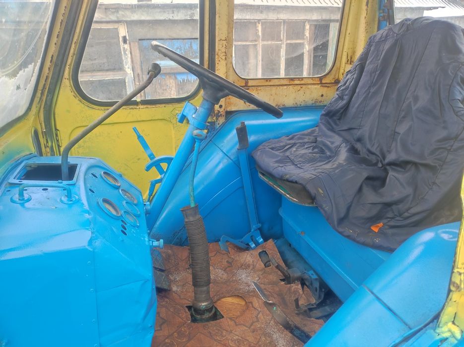 Продам трактор ЮМЗ 6