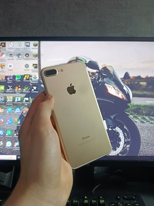 iPhone 7 Plus 32GB Gold | АКБ 100% | Хороший стан | Touch ID OK | Neverlock