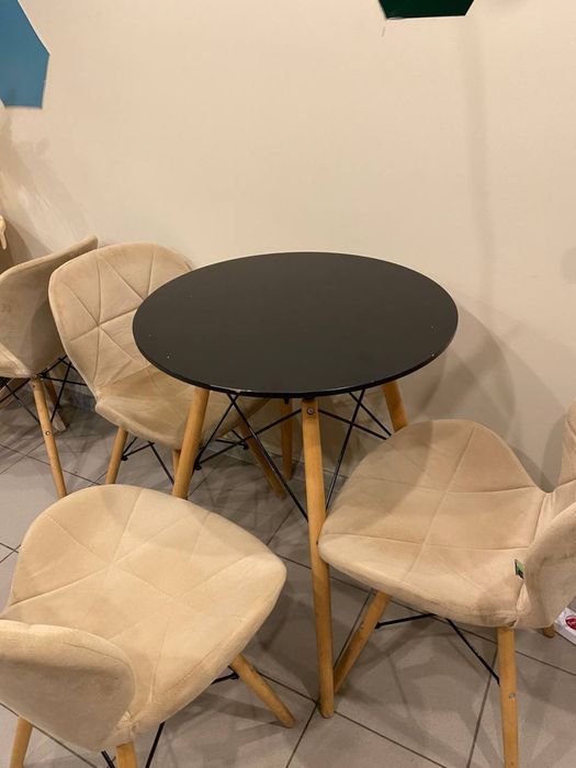 Продам мебель,барные стулья,столы