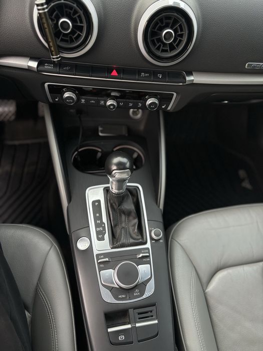 Audi a3 e-tron 2017