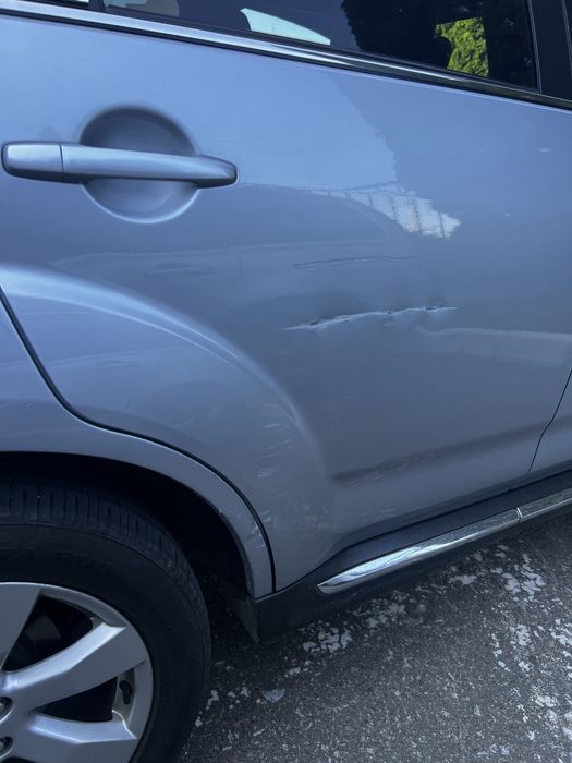 Mitsubishi outlander XL2010 rest 4wd