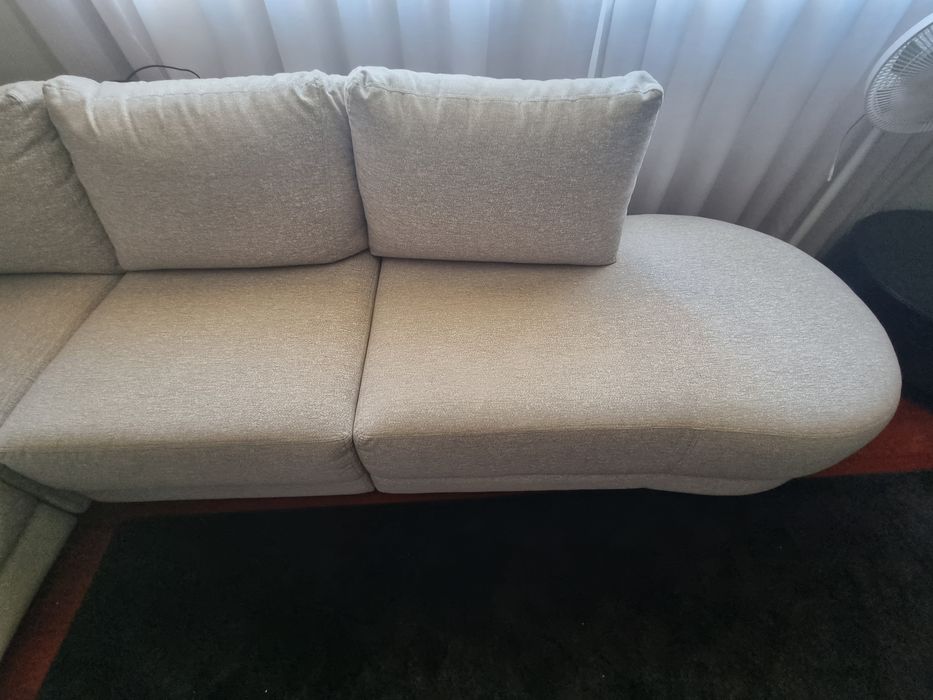 Sofá em L modular