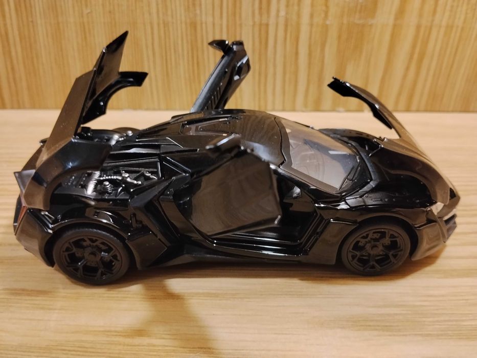 Модель Lykan Hypersport 1:32 Автоэксперт Металл свет звук инер машинка