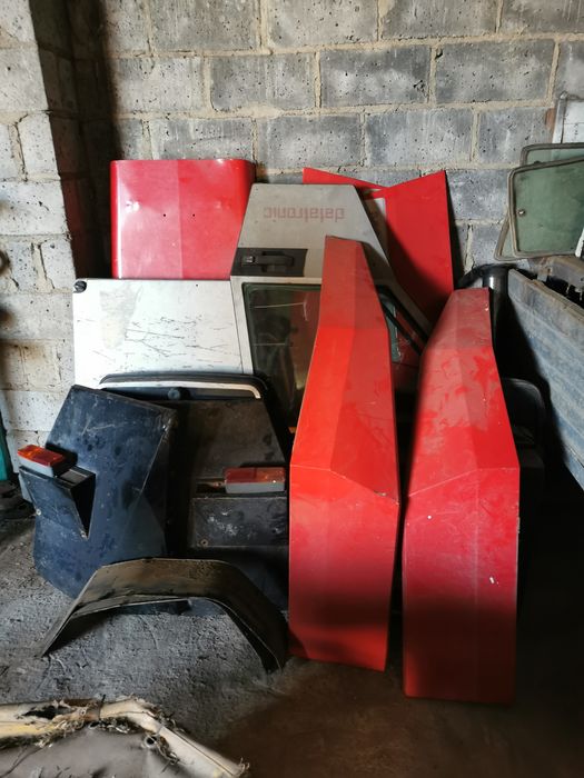 Maska boczek gril błotnik massey ferguson 3690 i inne 3070 lub 3680