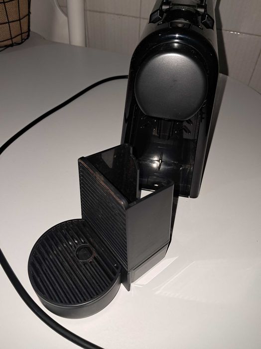 Maquina Nespresso Delonghi avariada
