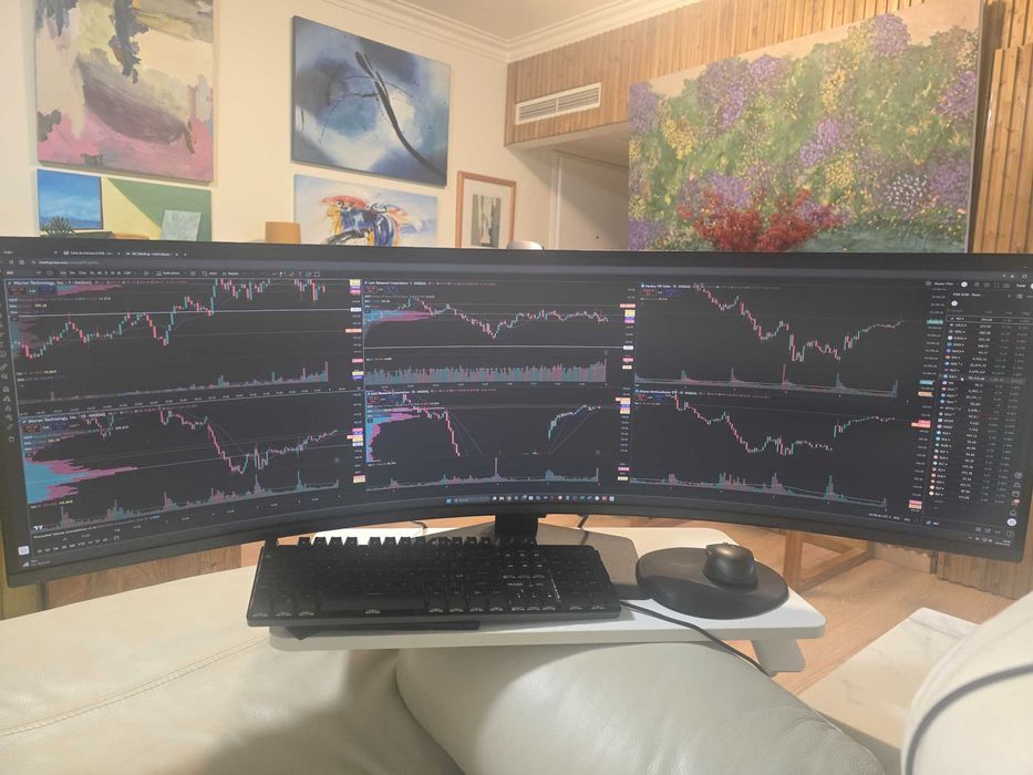 Monitor 49' Samsung na Caixa