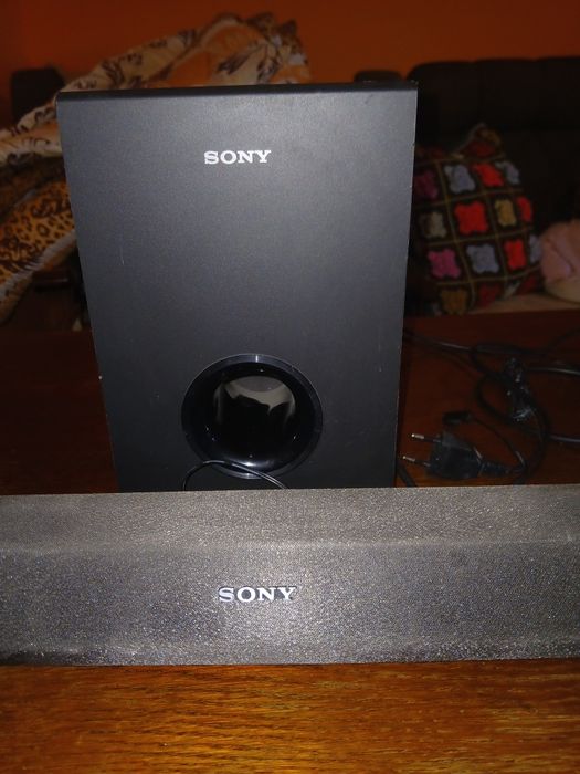 Subwoofer Sony stan bardzo dobry.