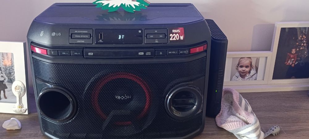 Coluna LG xboom ol45 vendo ou troco