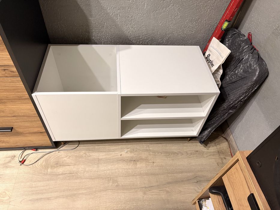 Szafka na plyty winylowe i sprzent