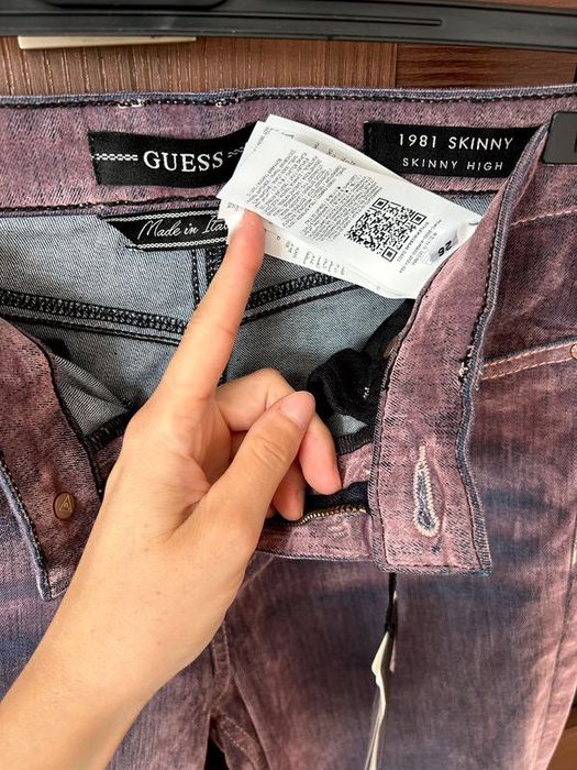 Guess jeansy 26 S