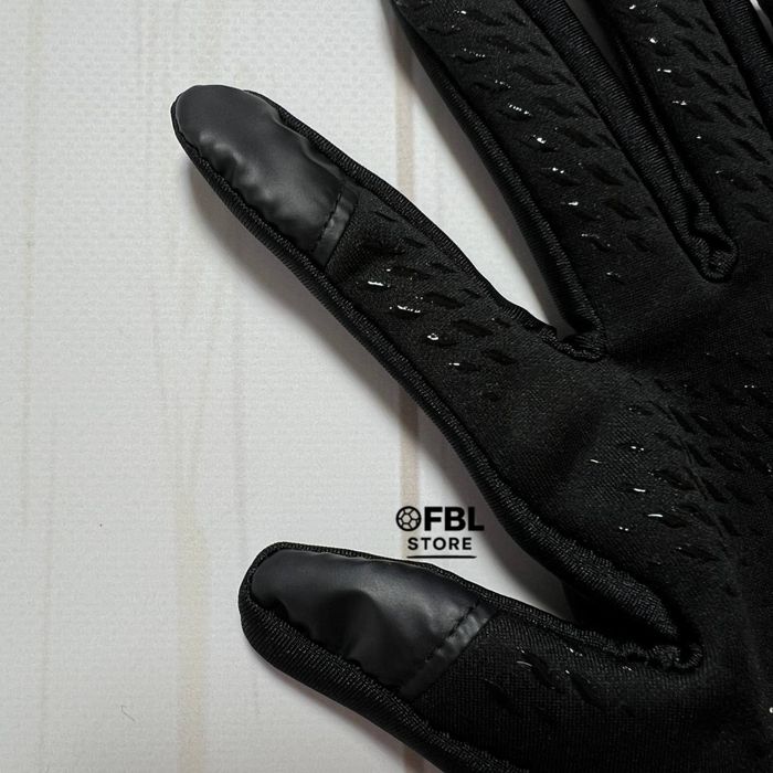 Рукавиці Nike HyperWarm для футболу, бігу чи тренувань