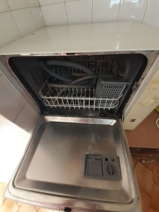 Máquina de lavar loiça64188177679361121