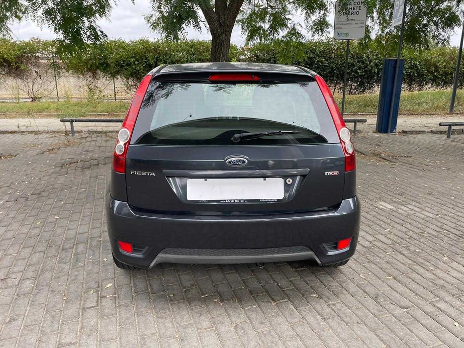 Ford Fiesta 1.4 TDCI super econômico