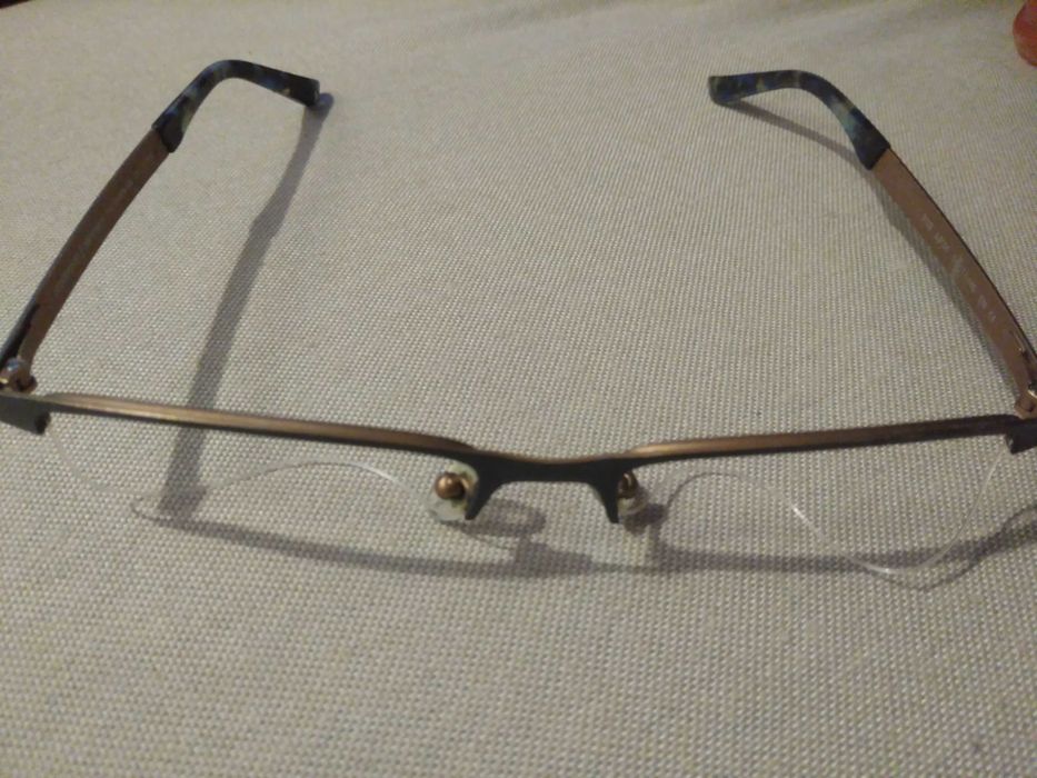 Armação para lentes graduadas com fio de nylon, estão muito estimadas