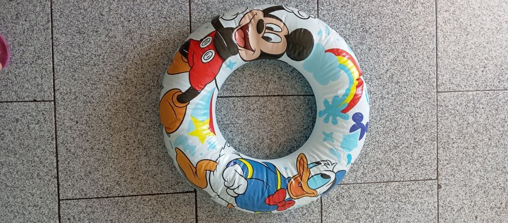 Boia Mickey Disney de praia / piscina