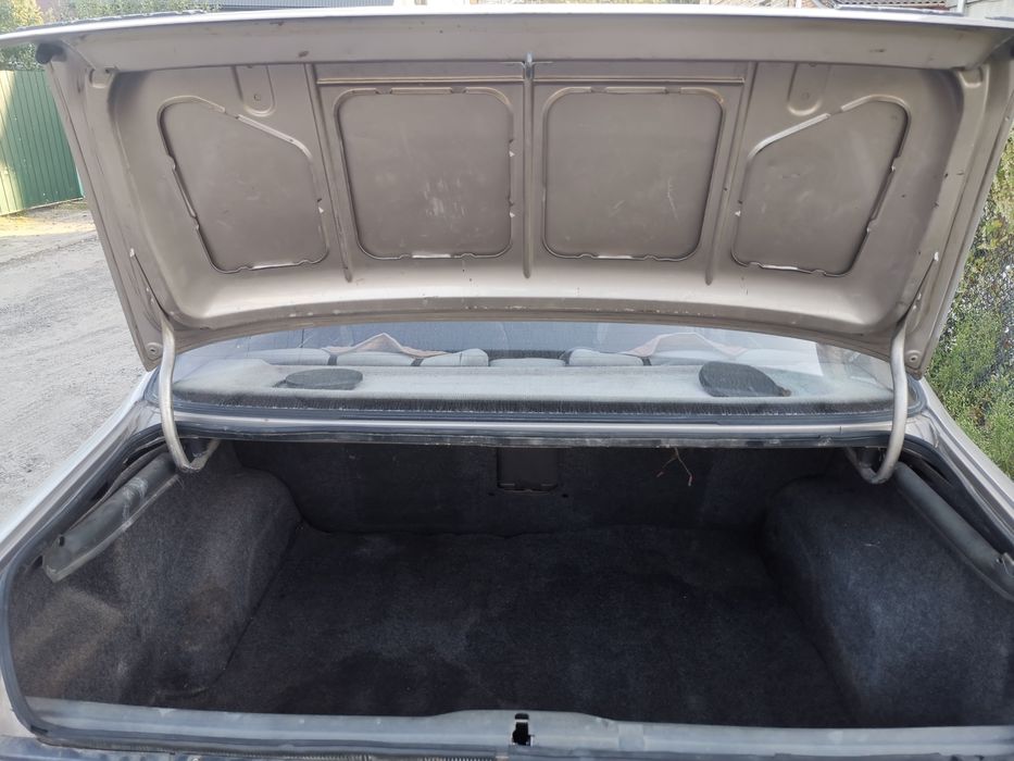 Продам автомобіль пежо 405