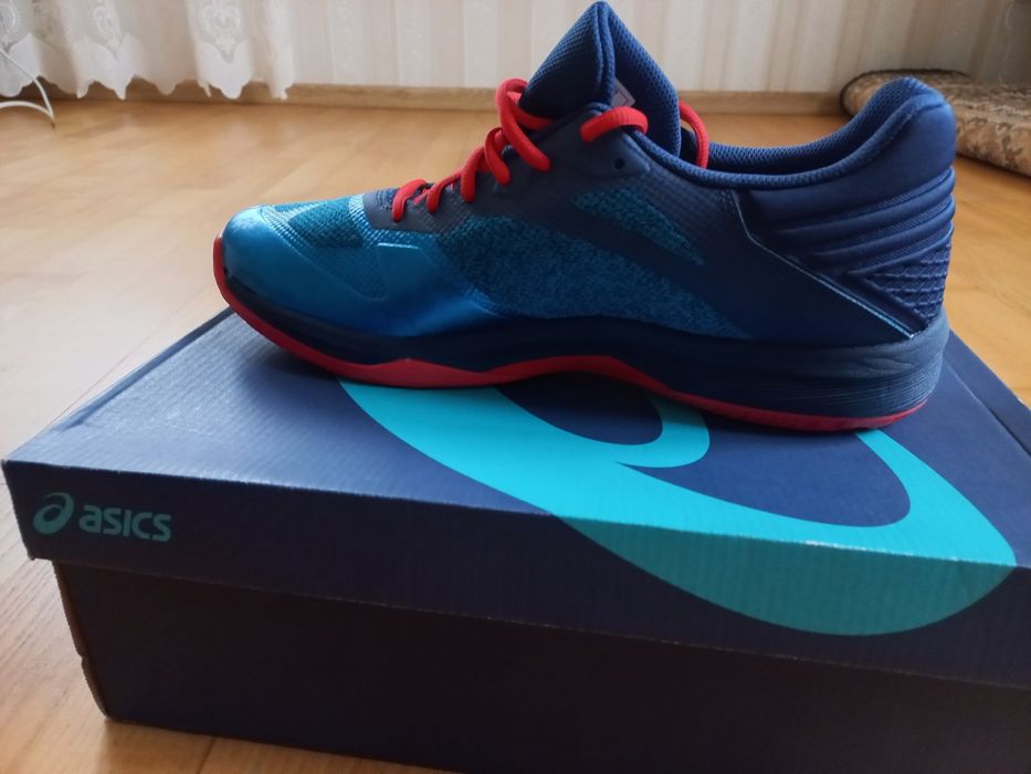 Чоловічі волейбольні кросівки Asics Gel (46.5/29.5 см)