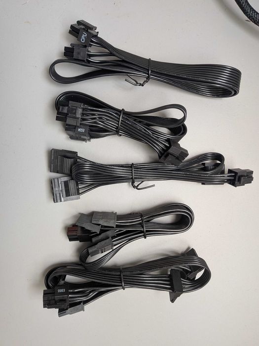 Fonte de Alimentação CX550M