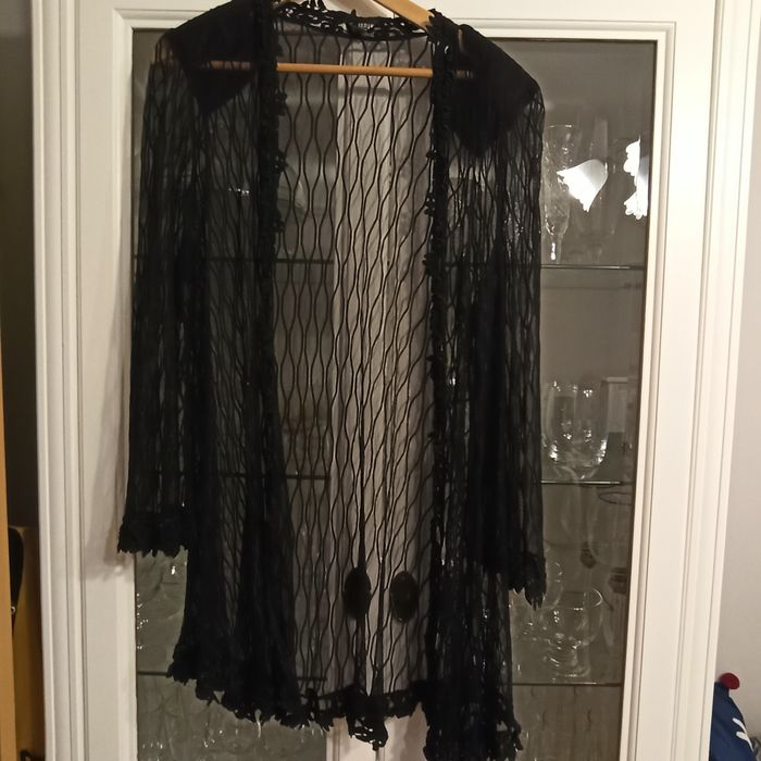 Koronkowy peniuar, narzutka rozm uniwersalny