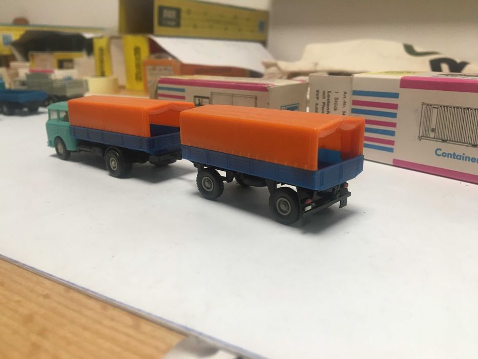 Piko H0 Permot 1;87 kolejka kolekcjonerski samochód+przyczepa