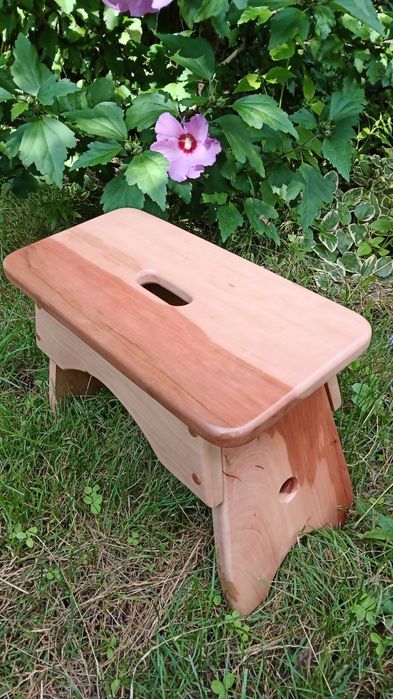 Ослінчик (стільчик), табуреточка