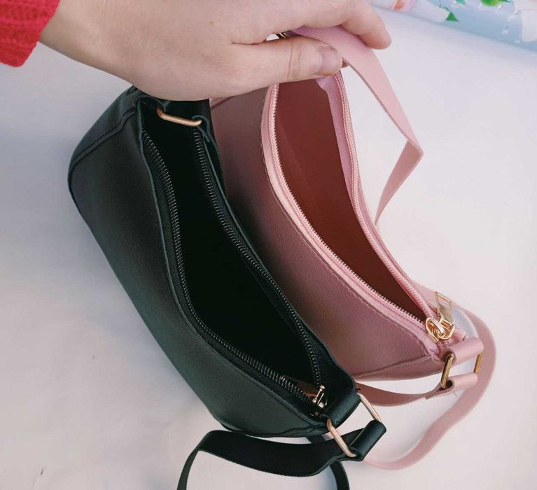 Женская маленькая сумочка