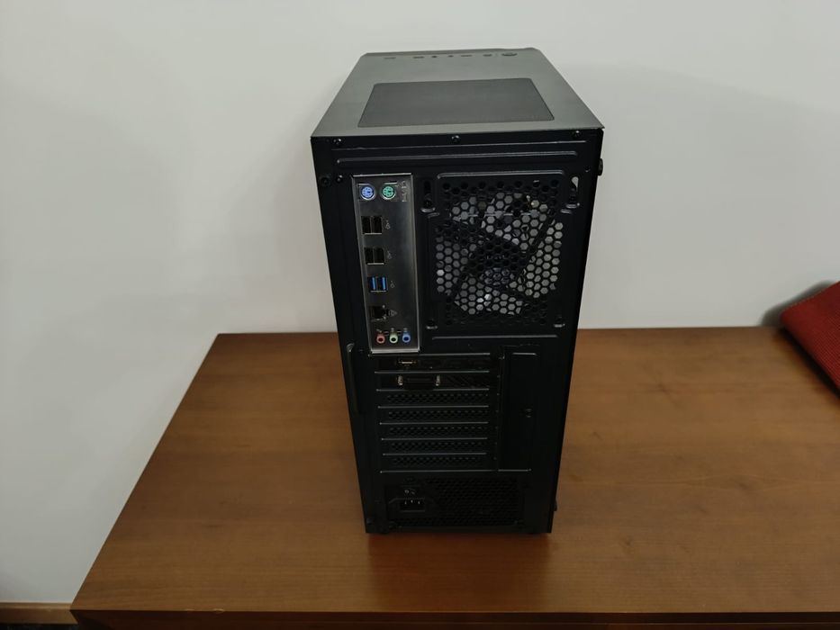 PC *TIPO* i7 (e5 2670 v3) | GTX 970 Gaming| 512 SSD M.2 | 16 GB RAM