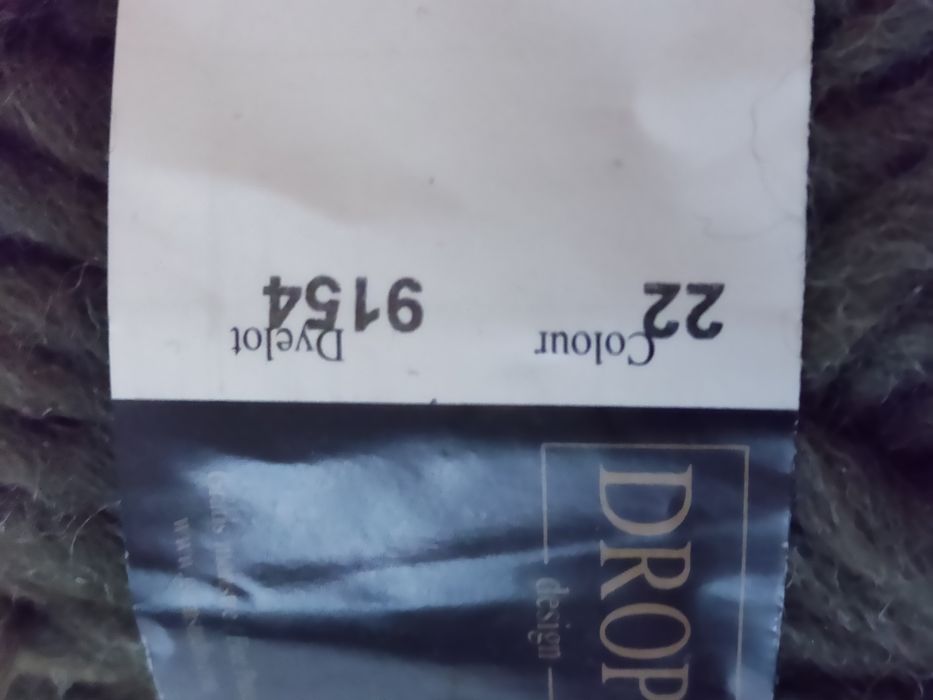 Włóczka wełna. Nowe z metką.