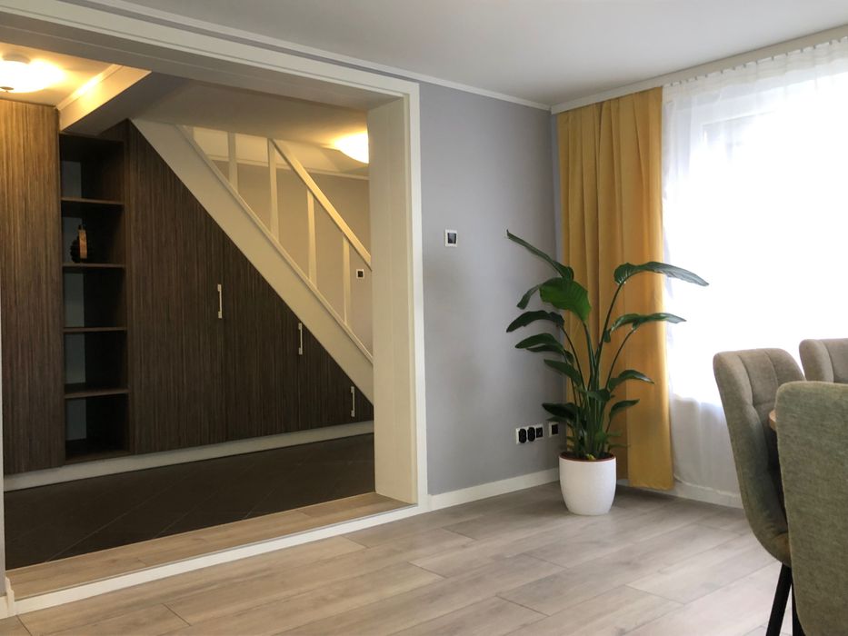 Dom bliźniak z ogrodem i garażem , bez pośredników