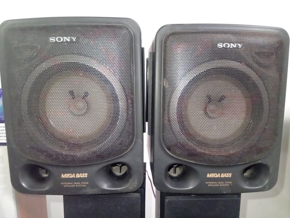 Колонки от магнитолы премиум из 90-х,Sony 715s