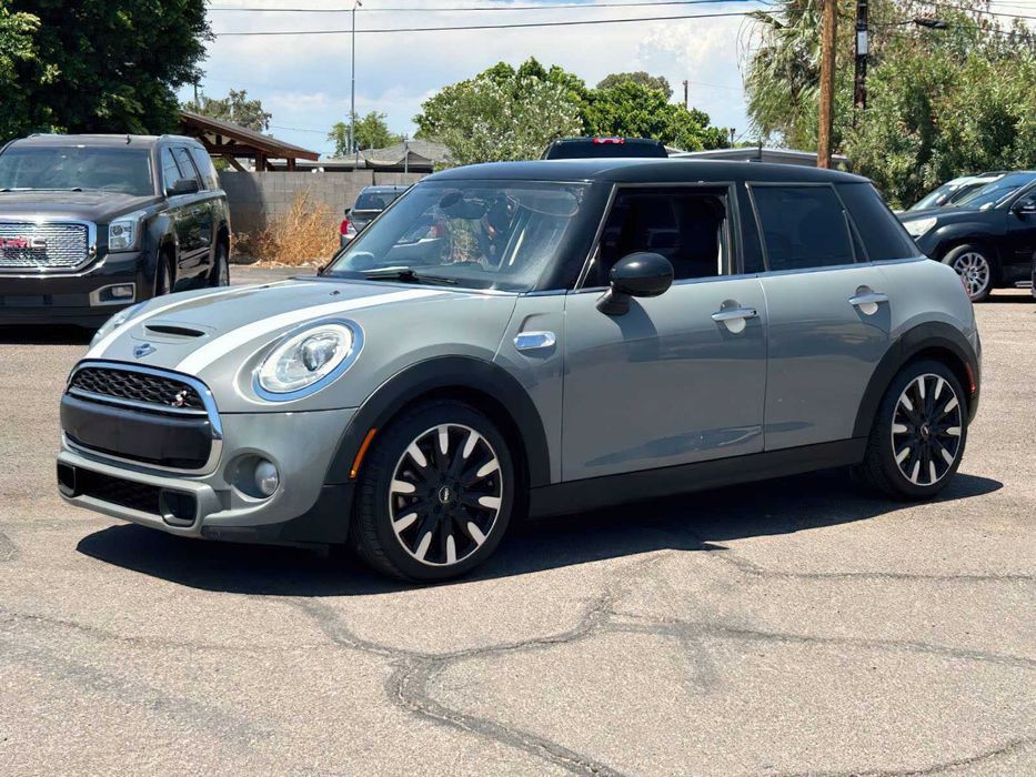 MINI Hardtop 4 Door Cooper S      2016