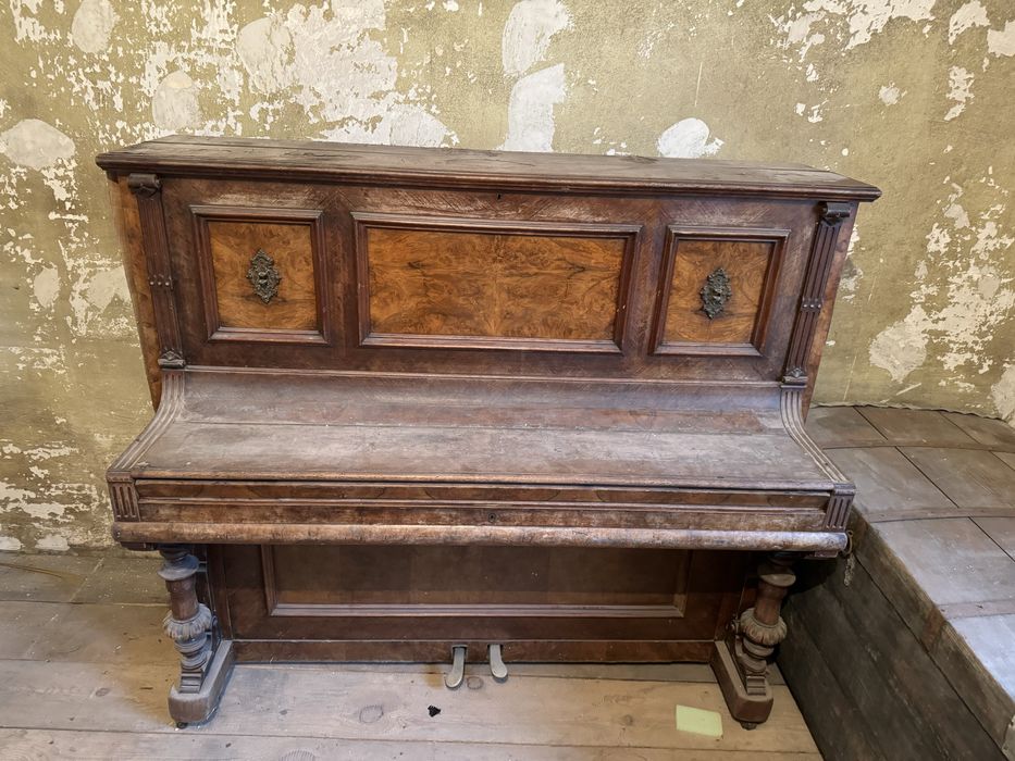 Pianino Ed seiler liegnitz