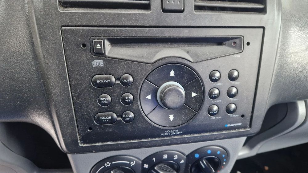 SUZUKI IGNIS II RADIO CD