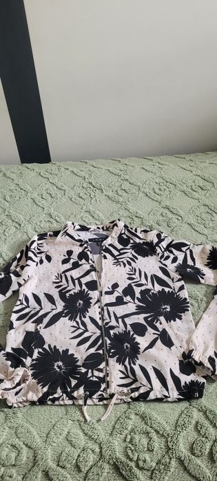 Amisu. Lekka rozpinana bluza bomberka