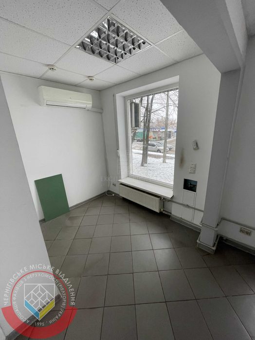 RLT V01 Оренда комерційного фасадного приміщення, Ринок Привокзальний