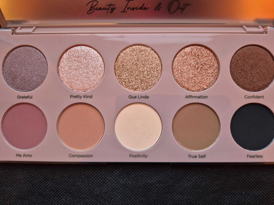 Paleta cieni Dominic Cosmetics