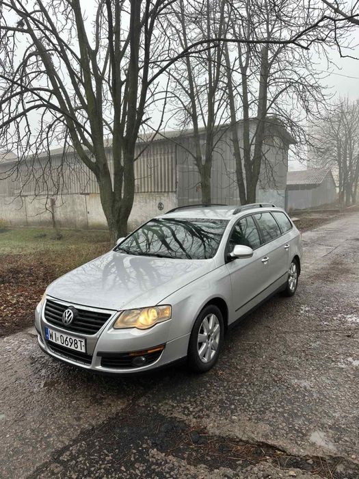 Авто на повному ходу двигун коробка ходова все ідеально кожа рожа можливо торг.