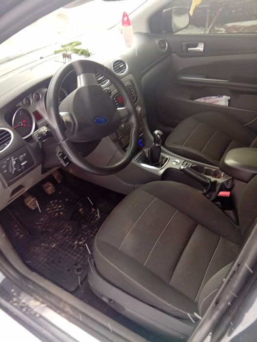 Форд фокус універсал