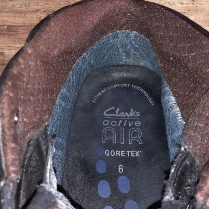 ЧЕРЕВИКИ Clarks Active Air Raid Task GTX