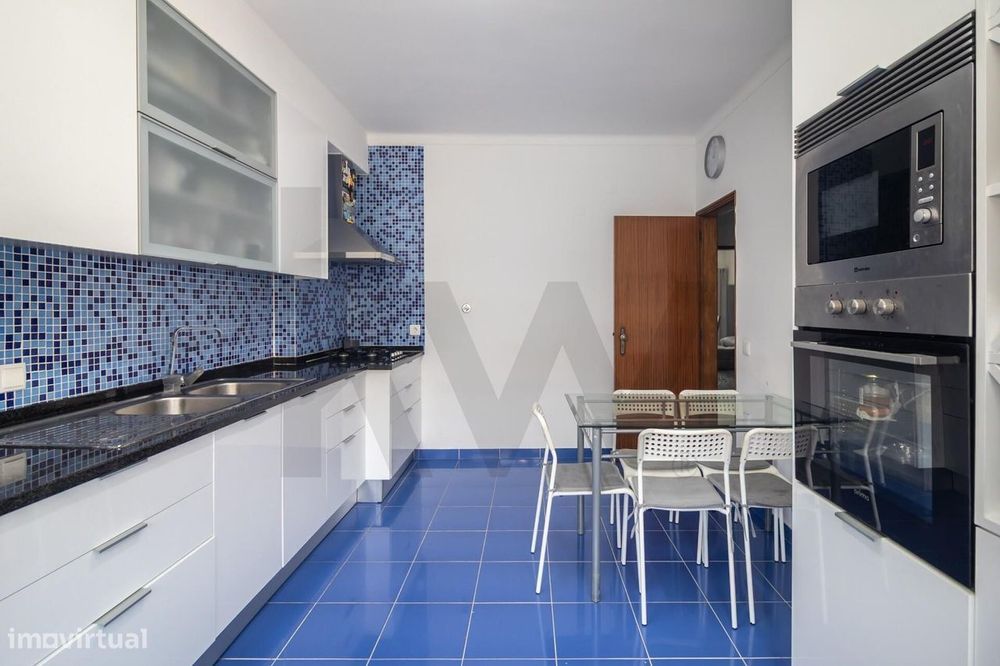 Apartamento T3 com Suite – Rua Agostinho Neto, Alhos Vedros – 287.500,