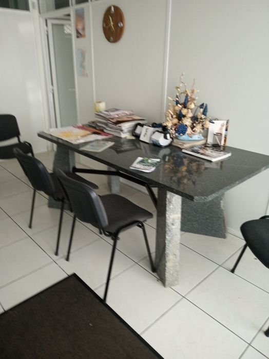 Mesa Granito para desocupar